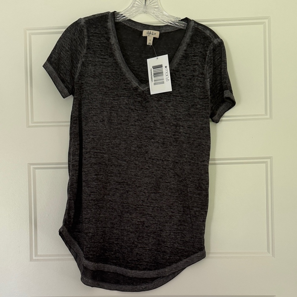 Style & Co. Heathered Black V-Neck Short Sleeve Tee